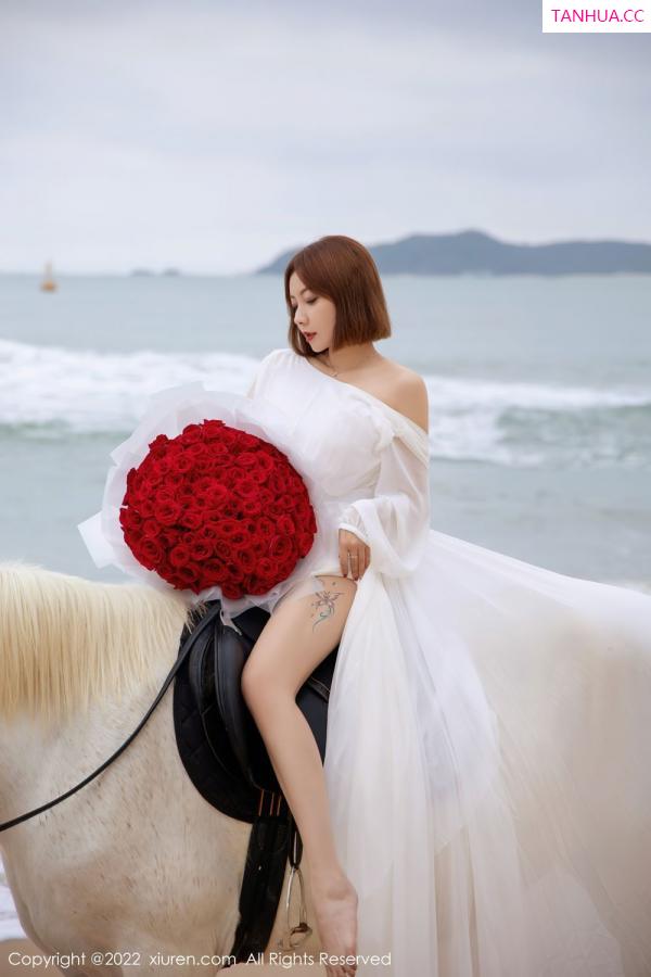 闫雪松 松果儿 [XiuRen]高清写真图 2022.04.12 No.4853 果儿Victoria第13张图片